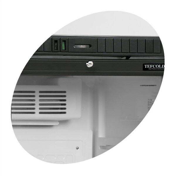 Холодильні шафи TEFCOLD SCU1375CP